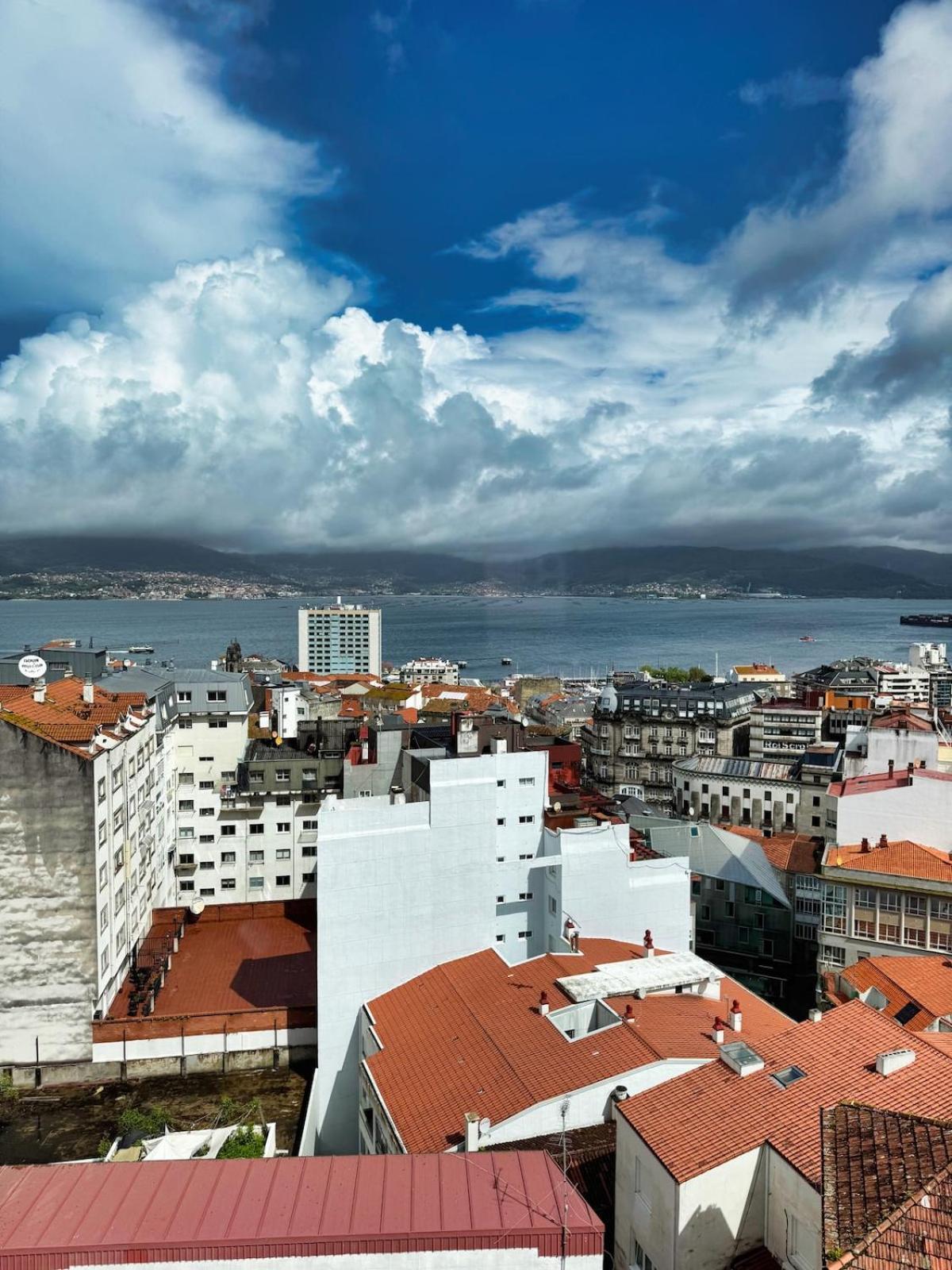 Centro Vistas 180Grados Ria De Vigo - Precioso Apartamento Exterior photo